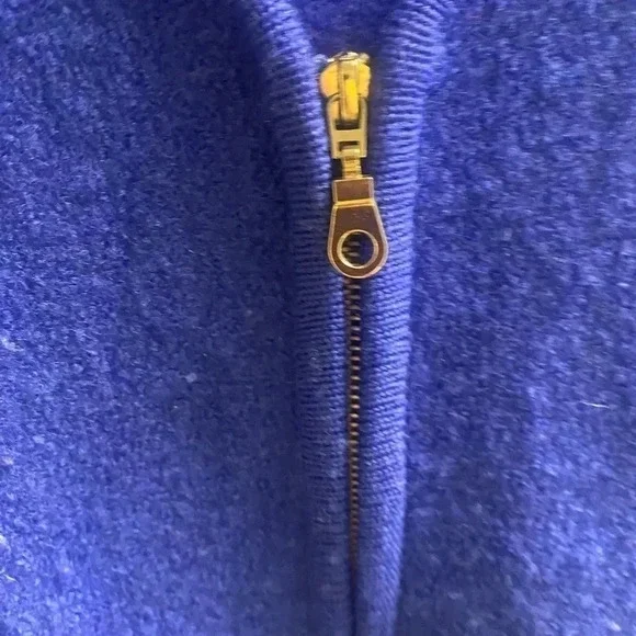 Requirements Blue Snowflake Cut Out 100% Wool Zip Up Sleeveless Vest Size Small - Picture 3 of 7